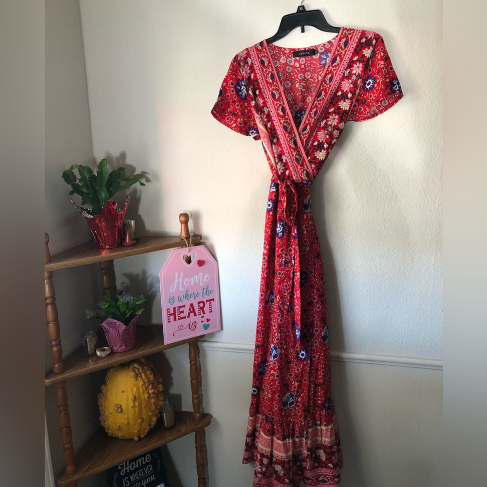 Gorgeous maxi dress!!💖